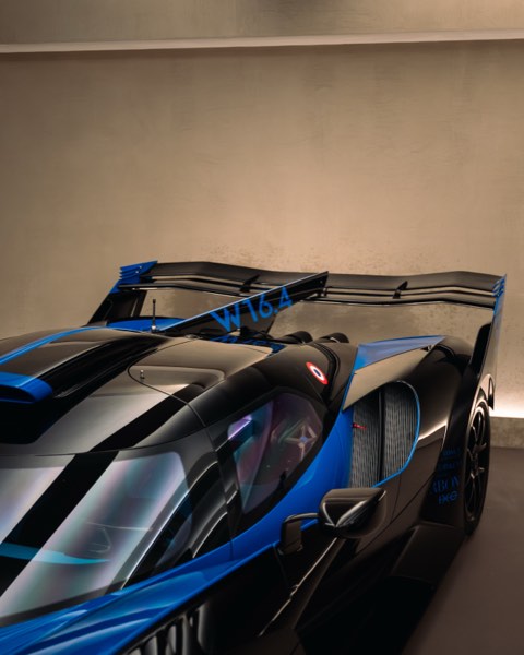 Bugatti Bolide rear three-quarter overhead