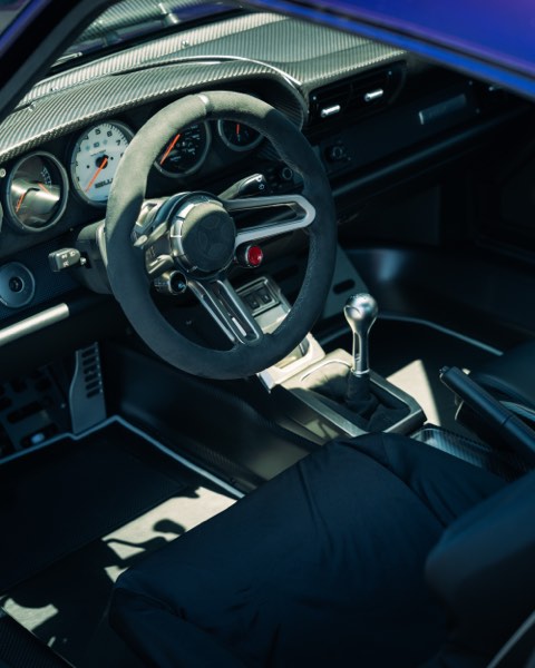 Interior steering wheel and dash